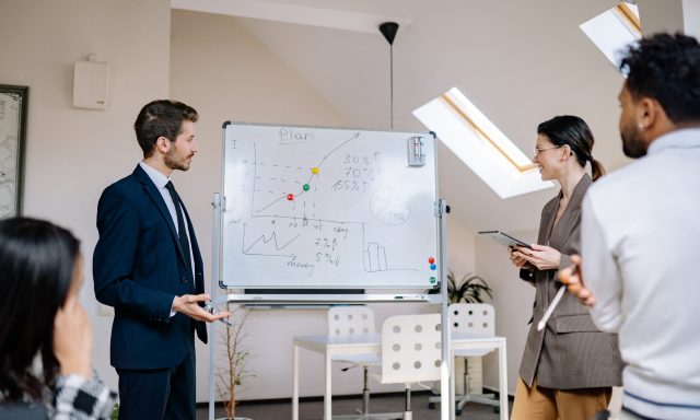 pexels-yan-krukov-7693103